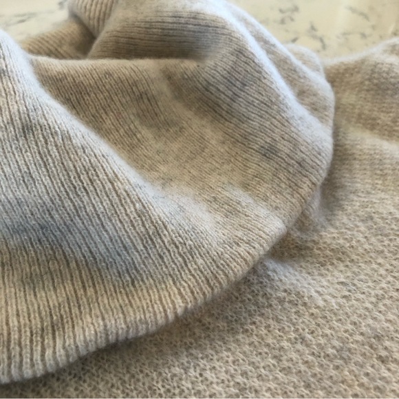 Max Studio 2-ply 100% Cashmere Sweater - Picture 4 of 8